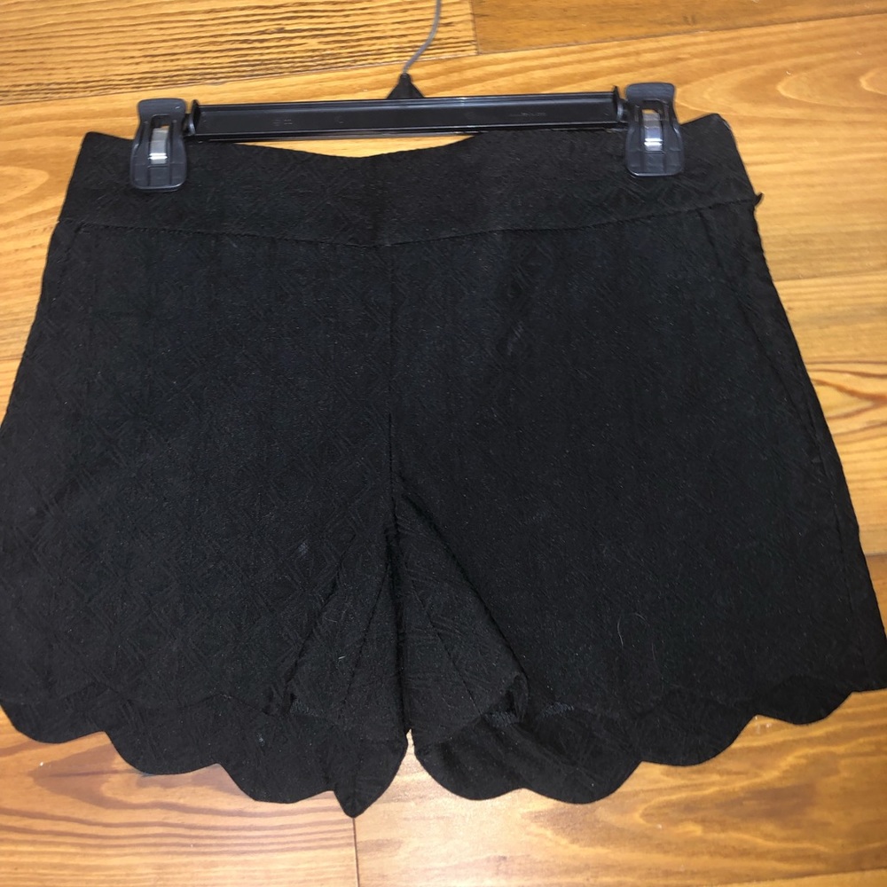 Black loft shorts